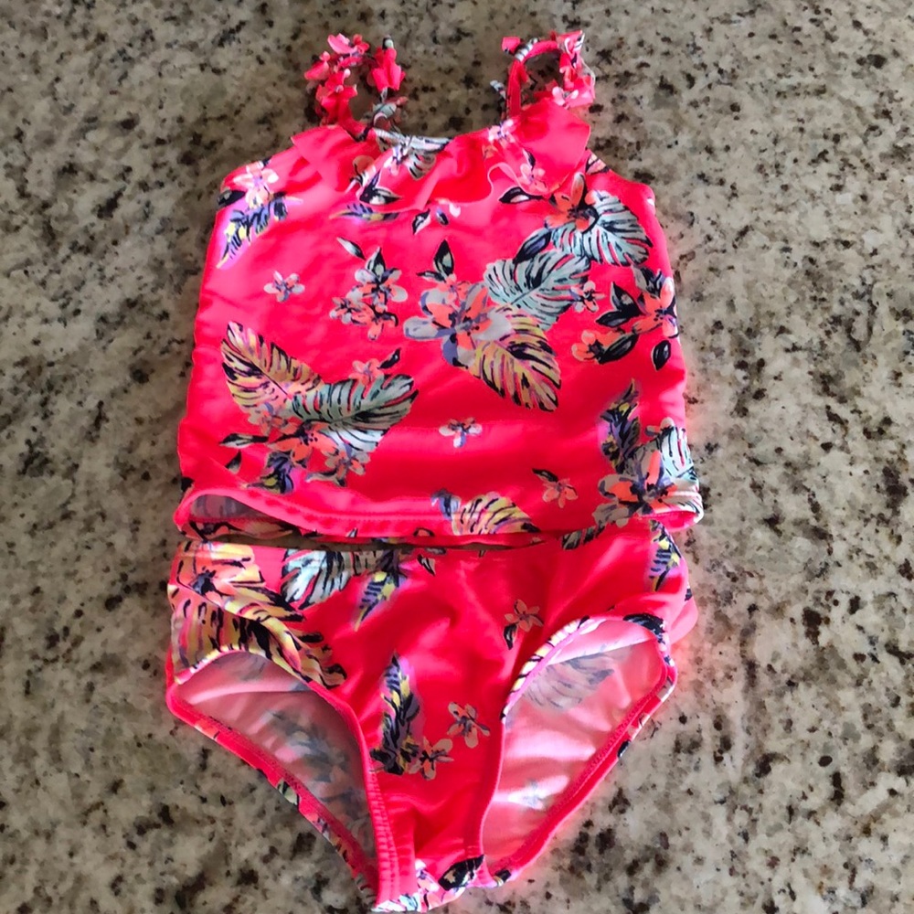 Bathing suit